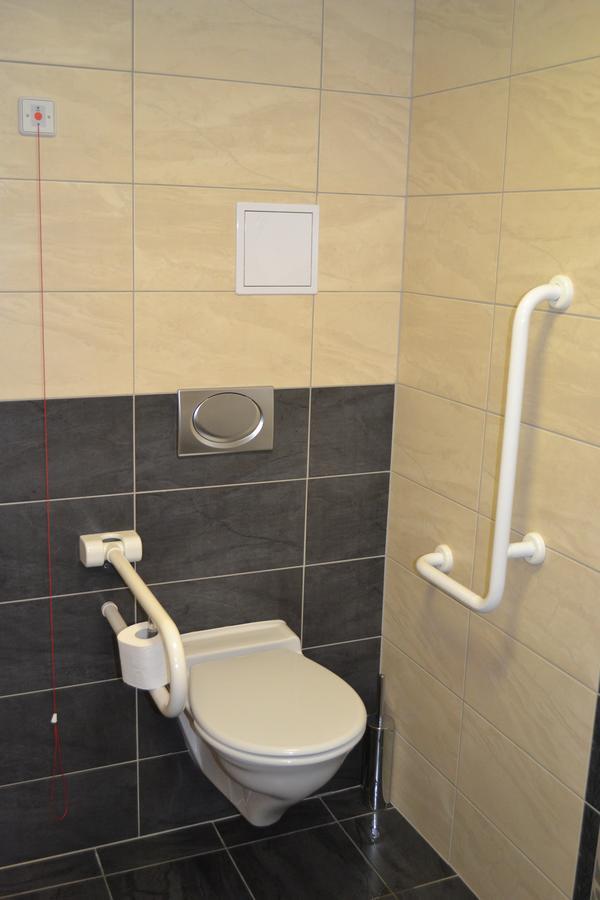 Debreceni Postas Udulo Hotel Luaran gambar